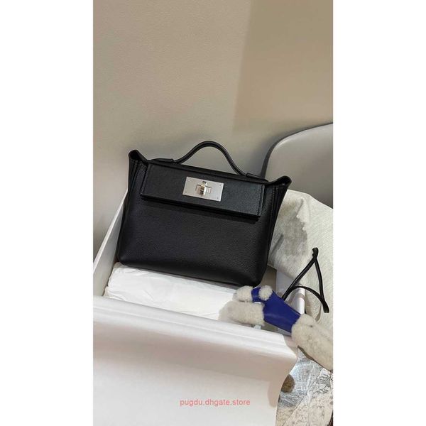 8a quality h home tote bags for sale pure handmade mini 2424 hand sewn wax thread genuine leather shoulder bag handbag with silver buckle bl
8a quality h home tote bags for sale pure handmade mini 2424 hand sewn wax thread genuine leather shoulder bag handbag with silver buckle bl