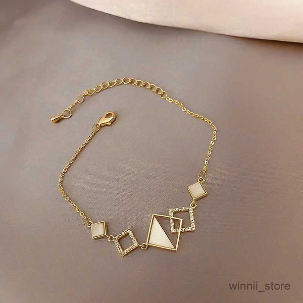 charm bracelets for women charm bracelets for women designer creativity luxury design wedding party jewelry gift r230701, Golden;silver
charm bracelets for women charm bracelets for women designer creativity luxury design wedding party jewelry gift r230701, Golden;silver