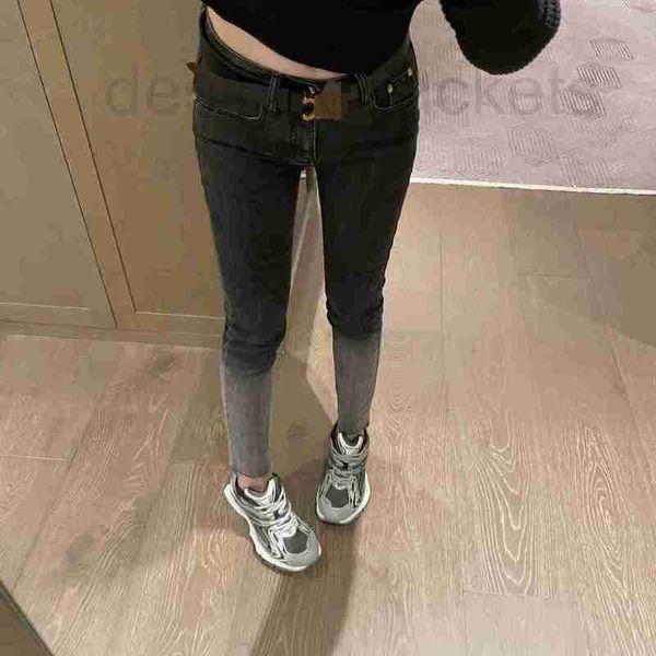 women's jeans designer letter printed gradient color elastic jeans for women's slim fit slimming calf pants+versatile delivery bel, Blue
women's jeans designer letter printed gradient color elastic jeans for women's slim fit slimming calf pants+versatile delivery bel, Blue