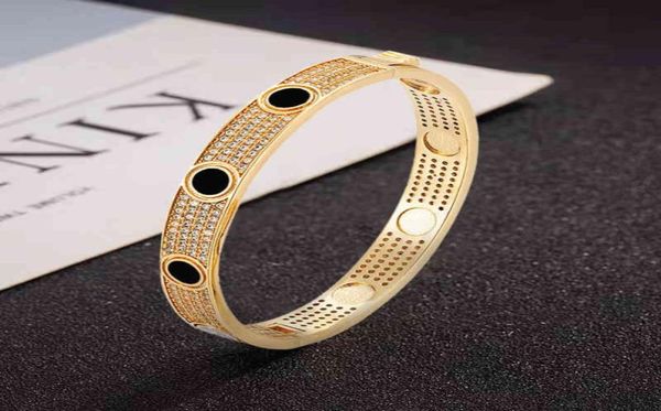 fashion japanese character drop black oil bracelet micro set zircon ring copper jewelry bracelet6069935
fashion japanese character drop black oil bracelet micro set zircon ring copper jewelry bracelet6069935