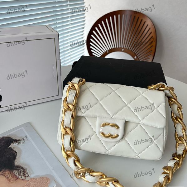 women shoulder bag leather diamond-patterned flap flap seam hardware metal c-buckle gold matelasse chain handbag underarm purse cosmetic cas
women shoulder bag leather diamond-patterned flap flap seam hardware metal c-buckle gold matelasse chain handbag underarm purse cosmetic cas