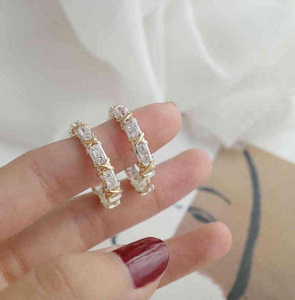 a variety of earrings for women039s new style temperament super shiny zirconium diamond 925 sterling silver premium exquisite t3137955, Golden
a variety of earrings for women039s new style temperament super shiny zirconium diamond 925 sterling silver premium exquisite t3137955, Golden