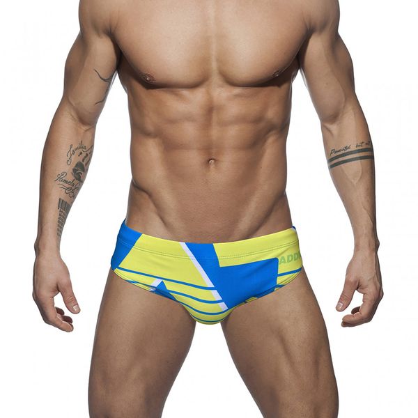 men's swimwear summer men swimsuit low waist printing swimming trunks quick dry shorts briefs bathing beach wear surf sunga suit 230630
men's swimwear summer men swimsuit low waist printing swimming trunks quick dry shorts briefs bathing beach wear surf sunga suit 230630