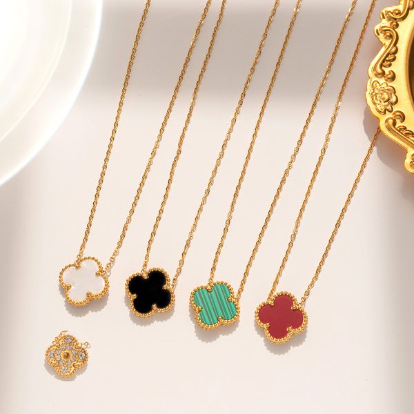 Luxury Necklaces Designer Clover Necklace Classic Fashion Flowers With Diamond Back Man Woman Jewelry Pendant Accessories Gift
Luxury Necklaces Designer Clover Necklace Classic Fashion Flowers With Diamond Back Man Woman Jewelry Pendant Accessories Gift