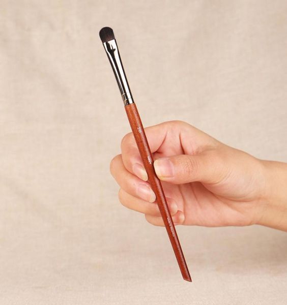 round shader brush small 210 dense detailed eye shadow smokey liner makeup brush beauty cosmetics tool3800201
round shader brush small 210 dense detailed eye shadow smokey liner makeup brush beauty cosmetics tool3800201