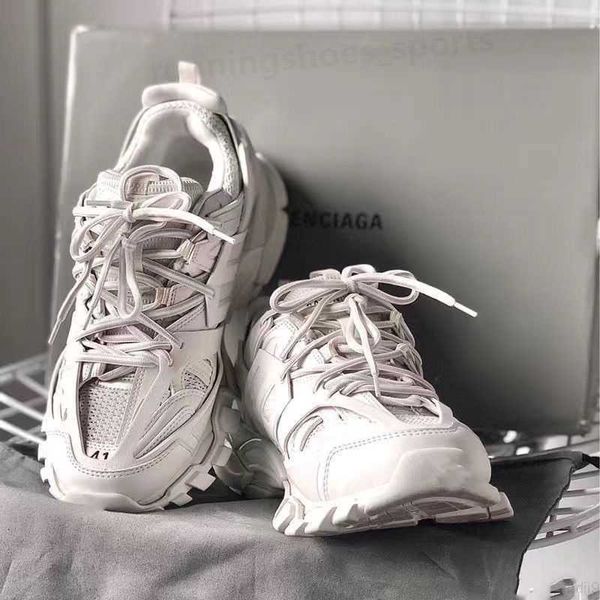 designer luxury womens mens casual shoe track 3.0 led sneaker lighted gomma leather trainer nylon printed platform sneakers men light traine, Black
designer luxury womens mens casual shoe track 3.0 led sneaker lighted gomma leather trainer nylon printed platform sneakers men light traine, Black