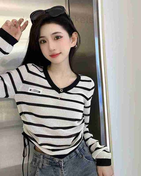 women's t-shirt designer v-neck stripe color blocking hollow drawstring women's short sleeved white casual versatile 23 summer new
women's t-shirt designer v-neck stripe color blocking hollow drawstring women's short sleeved white casual versatile 23 summer new
