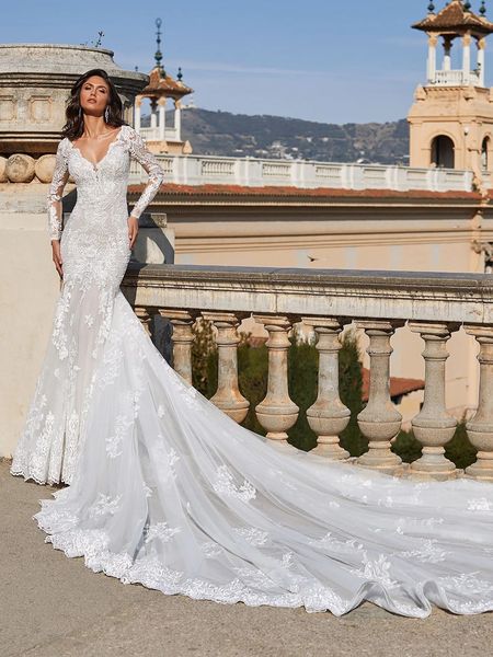 luxury lace mermaid wedding dresses cathedral train 2023 boho v-neck backless bridal gown long sleeves bride dress appliques vestidos de noi, White
luxury lace mermaid wedding dresses cathedral train 2023 boho v-neck backless bridal gown long sleeves bride dress appliques vestidos de noi, White