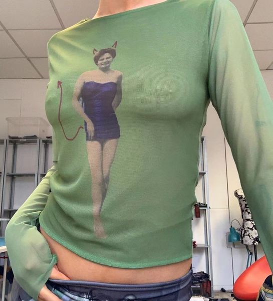 women's tshirt doury y2k mesh sheer women fairy printing long sleeve round collar tshirt base harajuku aesthetic summer autumn 230630, White
women's tshirt doury y2k mesh sheer women fairy printing long sleeve round collar tshirt base harajuku aesthetic summer autumn 230630, White