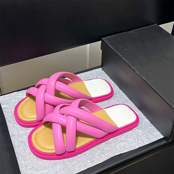 designer slide woman sandal beach bread slippers velvet foam laser sole exclusive mold opening wear resistant designers sandal heel platform, Black
designer slide woman sandal beach bread slippers velvet foam laser sole exclusive mold opening wear resistant designers sandal heel platform, Black