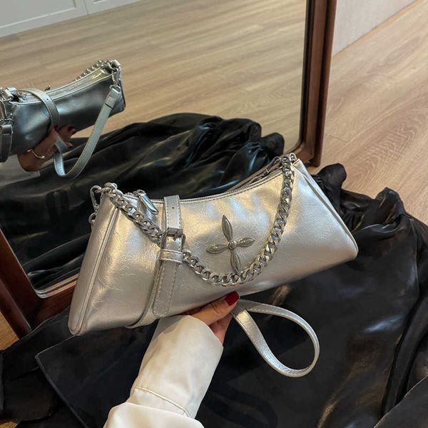 niche design french stick bag for women new trend fashion shoulder bag chain mesh red crossbody bag
niche design french stick bag for women new trend fashion shoulder bag chain mesh red crossbody bag