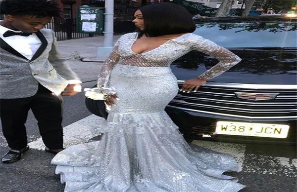 2020 v neck silver sequins long mermaid prom dresses black girls long sleeves beaded sweep train evening gowns bc08719270105
2020 v neck silver sequins long mermaid prom dresses black girls long sleeves beaded sweep train evening gowns bc08719270105