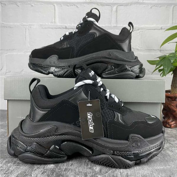 2021 paris casual shoes triple-s clear sole trainers dad shoe sneaker black green crystal bottom mens womens superior quality chaussures
2021 paris casual shoes triple-s clear sole trainers dad shoe sneaker black green crystal bottom mens womens superior quality chaussures