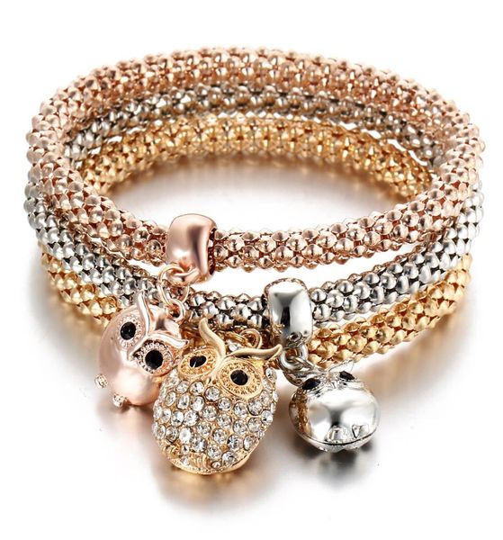 charm bracelets of threecolor set elastic popcorn chain diamond butterfly pendant charms bracelet for women gift8852010, Golden;silver
charm bracelets of threecolor set elastic popcorn chain diamond butterfly pendant charms bracelet for women gift8852010, Golden;silver