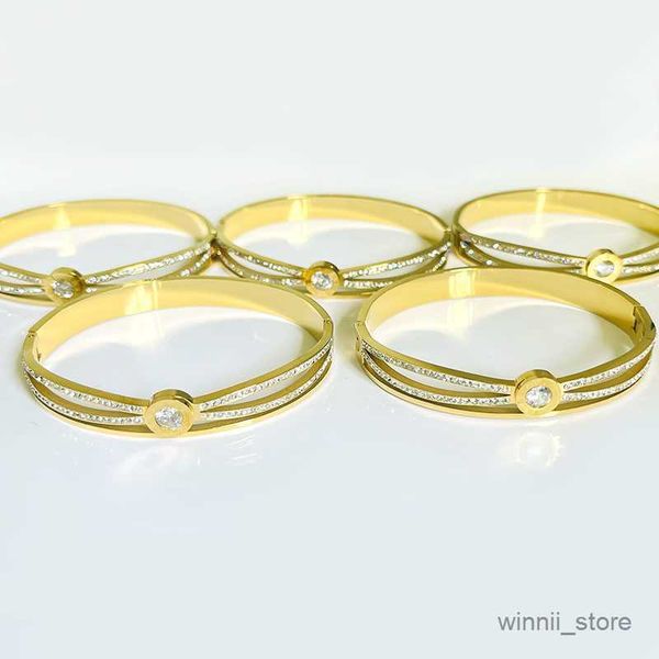 charm bracelets stainless steel shaped design centred shiny bracelets bangles r230701, Golden;silver
charm bracelets stainless steel shaped design centred shiny bracelets bangles r230701, Golden;silver