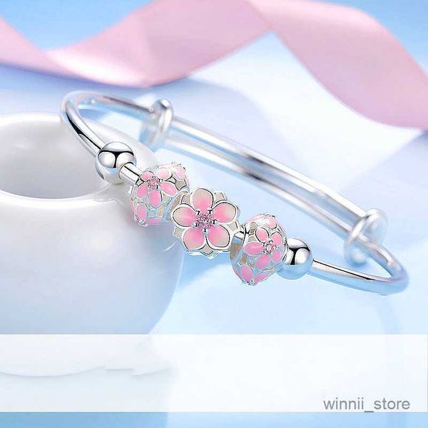 charm bracelets cute female small pink sakura flower bracelet bangle luxury silver color bracelet round wedding bracelets for women r230701, Golden;silver
charm bracelets cute female small pink sakura flower bracelet bangle luxury silver color bracelet round wedding bracelets for women r230701, Golden;silver