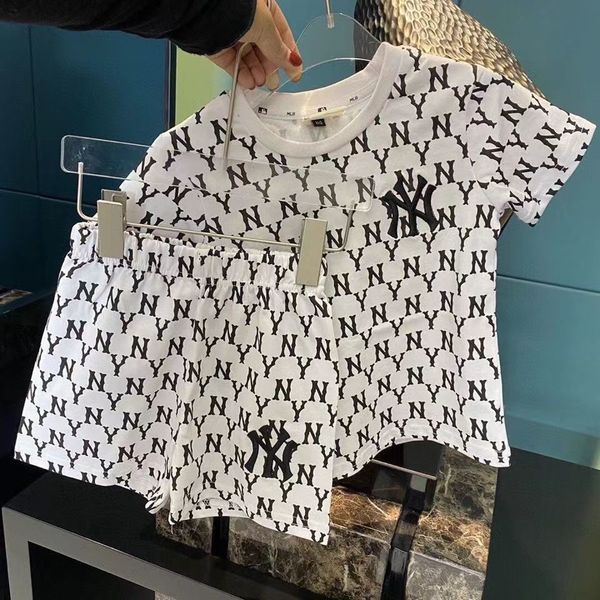 clothing sets summer childrens set fashionable girl medium to large boys full printed cotton sleeved twopiece kids outfits 230630, White
clothing sets summer childrens set fashionable girl medium to large boys full printed cotton sleeved twopiece kids outfits 230630, White