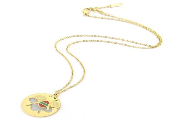 european and american fashion round card hollow red green drop honey bee necklace fashion wild lady bee necklace6044981, Silver
european and american fashion round card hollow red green drop honey bee necklace fashion wild lady bee necklace6044981, Silver