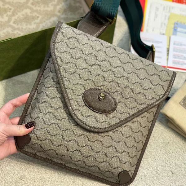 genuine leather women neo vintage messenger clutch bag fashion wallets cross body small sizes totes sling flap summer travel luxurys designe 
genuine leather women neo vintage messenger clutch bag fashion wallets cross body small sizes totes sling flap summer travel luxurys designe