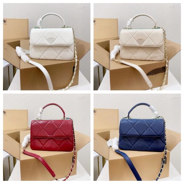 designer messenger bag brand shoulder bag handbag purse classic flip luxury caviar handbag double letter leather chain stereo buckle ladies
designer messenger bag brand shoulder bag handbag purse classic flip luxury caviar handbag double letter leather chain stereo buckle ladies