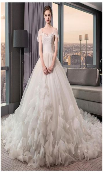 off the shoulder feather spring hand made flowers large tail wedding dress soft tulle ball gowns bridal dresses3616604, White
off the shoulder feather spring hand made flowers large tail wedding dress soft tulle ball gowns bridal dresses3616604, White