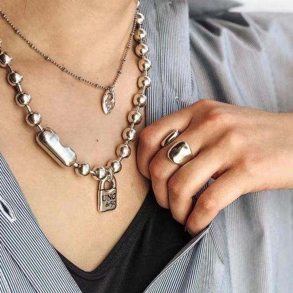 pendant necklaces stainless steel alloy silver color bead necklace can be given as a gift to women with wholesale 230630
pendant necklaces stainless steel alloy silver color bead necklace can be given as a gift to women with wholesale 230630