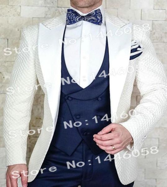men suits 2018 elegant brand slim fit smoking blazer prom suit men costume homme wedding tuxedo groom suits for wedding1686099, Black;gray
men suits 2018 elegant brand slim fit smoking blazer prom suit men costume homme wedding tuxedo groom suits for wedding1686099, Black;gray