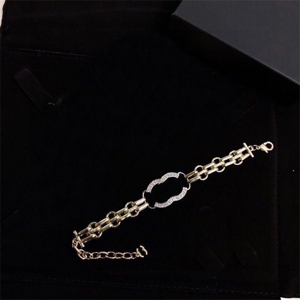 luxury charm bracelets designer for women classic jewelry letter ccity woman gold bracelets men's cuff bracelet 23434, Golden;silver
luxury charm bracelets designer for women classic jewelry letter ccity woman gold bracelets men's cuff bracelet 23434, Golden;silver