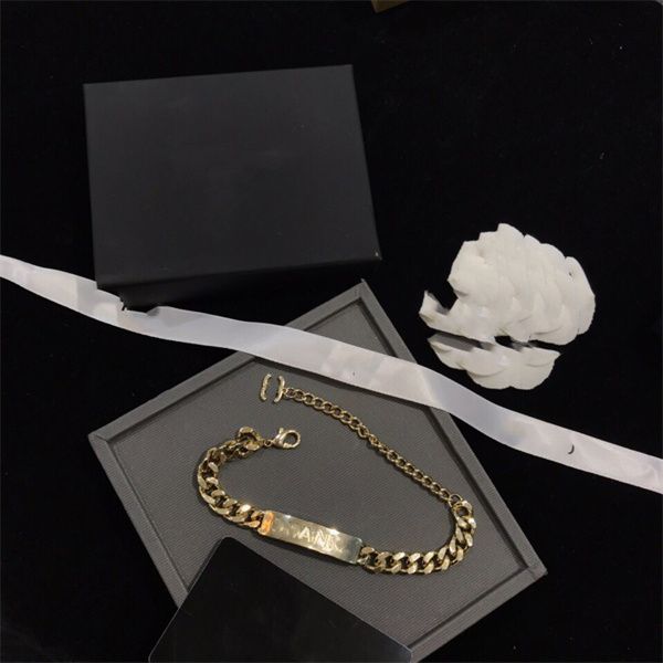 20 style luxury charm bracelets letter ccity designer mens cuff brand women chain bracelet letter c gold jewelry accessory 67, Golden;silver
20 style luxury charm bracelets letter ccity designer mens cuff brand women chain bracelet letter c gold jewelry accessory 67, Golden;silver