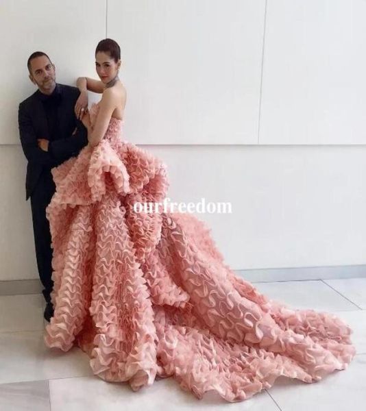 gorgeous 2917 strapless ruffles tulle evening dresses peplum sweep train detail celebrity prom occasion dresses custom made8416654, Black;red
gorgeous 2917 strapless ruffles tulle evening dresses peplum sweep train detail celebrity prom occasion dresses custom made8416654, Black;red
