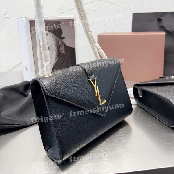 fashion brand designer envelope bag flap buckle chain bag women's classics multi functional shoulder bag
fashion brand designer envelope bag flap buckle chain bag women's classics multi functional shoulder bag
