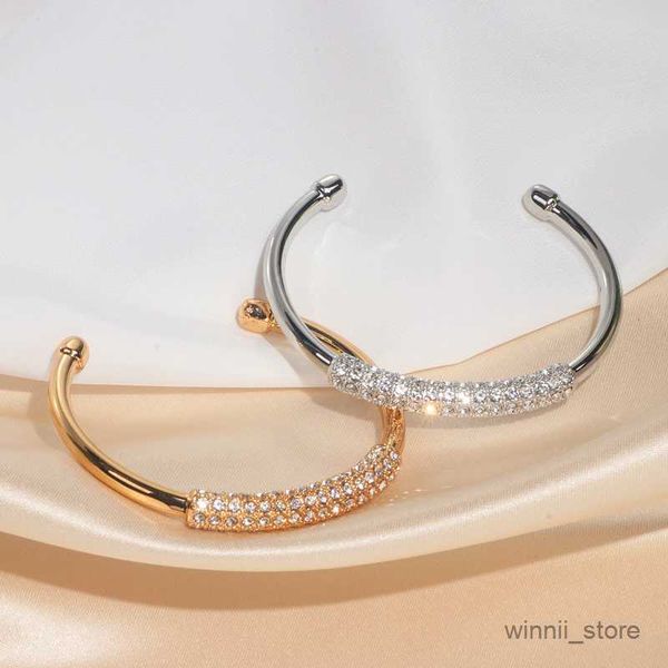 charm bracelets luxury open bangles bracelets trendy gold color statement cuff bracelets for women wedding jewelry r230701, Golden;silver
charm bracelets luxury open bangles bracelets trendy gold color statement cuff bracelets for women wedding jewelry r230701, Golden;silver