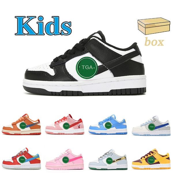 2023 kids designer boy girl kid shoes panda black white chunky low cows trainers boys and girls athletic fashion baby sneakers children jogg
2023 kids designer boy girl kid shoes panda black white chunky low cows trainers boys and girls athletic fashion baby sneakers children jogg