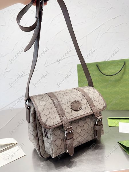 10a r bag women and men genuine leather briefcases bag shoulder bags crossbody bag tote bag handbags purse wallets backpack with original bo
10a r bag women and men genuine leather briefcases bag shoulder bags crossbody bag tote bag handbags purse wallets backpack with original bo