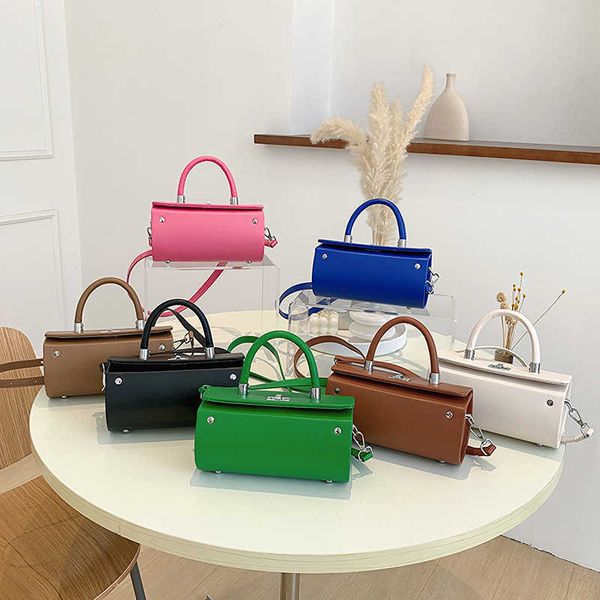 french minority design bag women's new portable one-shoulder cross-body women's bag fashion western-style pillow bag
french minority design bag women's new portable one-shoulder cross-body women's bag fashion western-style pillow bag