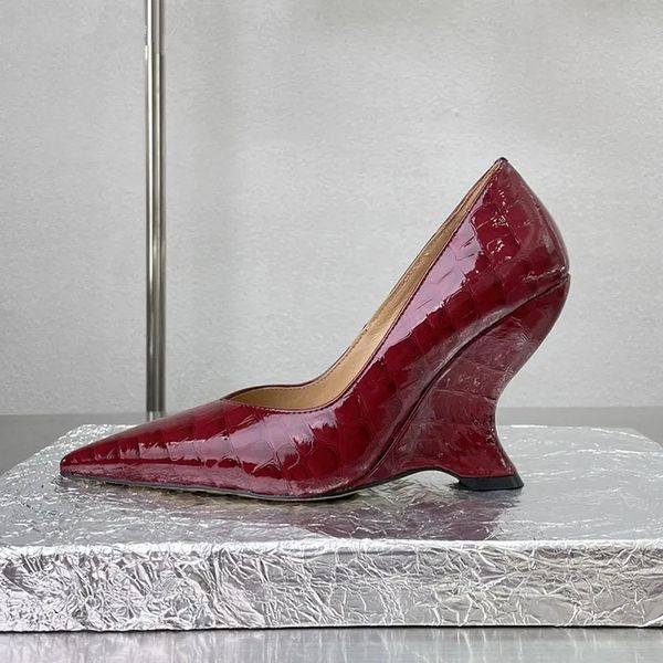 shiny leather women's pointed high heels crocodile pattern strange wedge high heels office ladies career shoes, Black
shiny leather women's pointed high heels crocodile pattern strange wedge high heels office ladies career shoes, Black