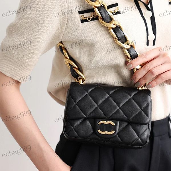 designer womens shoulder bag leather diamond flap hardware metal buckle matelasse chain thick chain handbag underarm purse coin wallet card
designer womens shoulder bag leather diamond flap hardware metal buckle matelasse chain thick chain handbag underarm purse coin wallet card