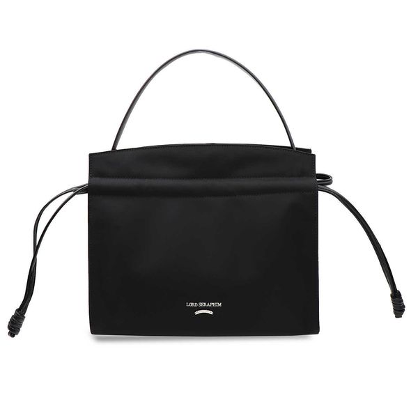 handheld one shoulder nylon women's bag tote bag crossbody bag waterproof oxford bag niche design high-end sense of business commuting
handheld one shoulder nylon women's bag tote bag crossbody bag waterproof oxford bag niche design high-end sense of business commuting