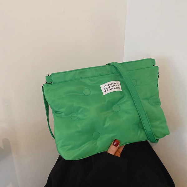 new cloud space cotton lazy pillow bag down handbag large capacity women's bag autumn and winter crossbody bag
new cloud space cotton lazy pillow bag down handbag large capacity women's bag autumn and winter crossbody bag