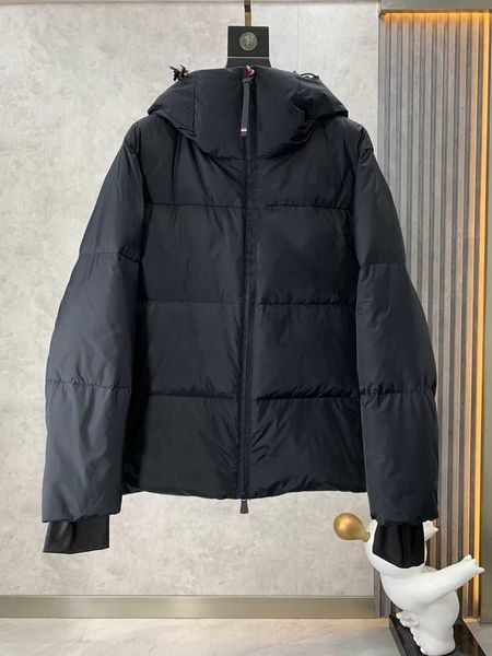men's new autumn and winter cold warm short down jacket, ski wear series, thick loose hooded closed webbing sleeve., Black
men's new autumn and winter cold warm short down jacket, ski wear series, thick loose hooded closed webbing sleeve., Black