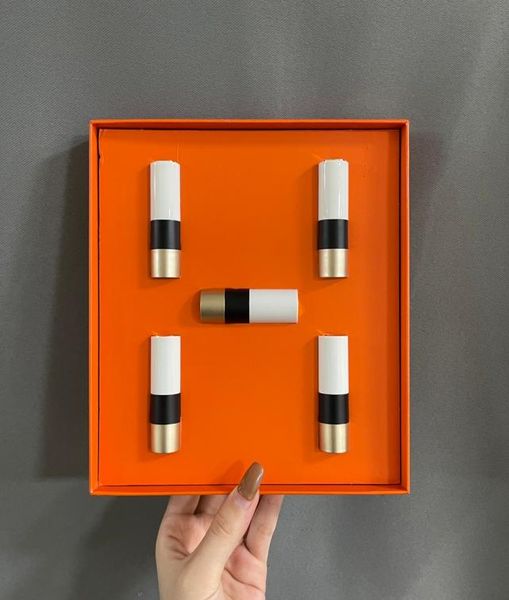 epack lipstick box venye exclusive par les depositares agrees color 2133756885 15g 5pcs kit4880458
epack lipstick box venye exclusive par les depositares agrees color 2133756885 15g 5pcs kit4880458