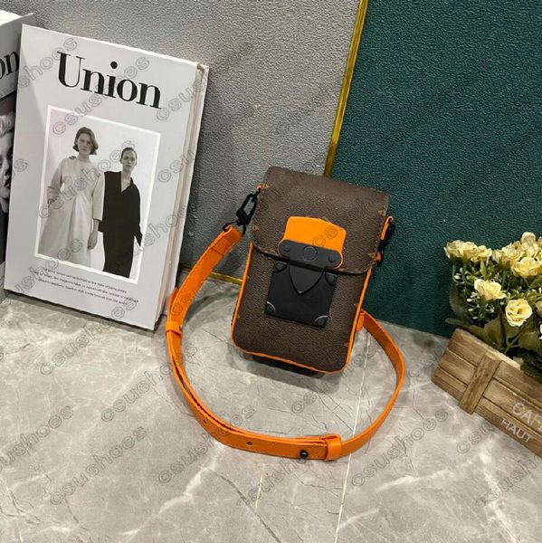 23ss radiant sun s-lock vertical wearable wallet m82535 mens phone bag m82568 mineral gray monograms macassar purse designer luxury shoulder
23ss radiant sun s-lock vertical wearable wallet m82535 mens phone bag m82568 mineral gray monograms macassar purse designer luxury shoulder