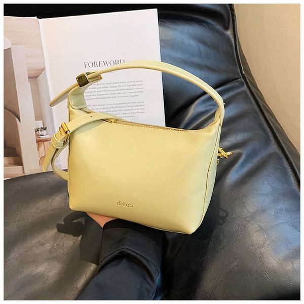 pillow bag new women's bag women's shoulder bag underarm handbag large capacity oblique straddle bag
pillow bag new women's bag women's shoulder bag underarm handbag large capacity oblique straddle bag