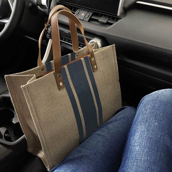 bag female women's hand-held briefcase ol professional commuting simple fashion canvas large capacity bag
bag female women's hand-held briefcase ol professional commuting simple fashion canvas large capacity bag
