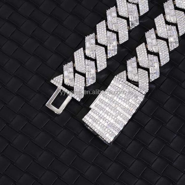custom 22mm wide 10k 14k gold plated hip hop jewelry baguette moissanite silver cuban link chain for bracelet/necklace
custom 22mm wide 10k 14k gold plated hip hop jewelry baguette moissanite silver cuban link chain for bracelet/necklace