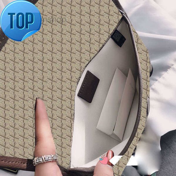 designer bags 2023 luxury shoulder cht gletter purse crossbody hand retro style new fashion casual clutch factory direct sale purses ladies
designer bags 2023 luxury shoulder cht gletter purse crossbody hand retro style new fashion casual clutch factory direct sale purses ladies