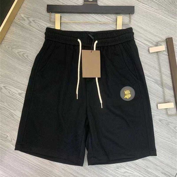 luxury designer shorts mens casual pants burb printed beach shorts men women short sweatpants summer loose pants 008, White;black
luxury designer shorts mens casual pants burb printed beach shorts men women short sweatpants summer loose pants 008, White;black