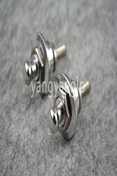 1 pair of 2pcs chrome round head electric guitar strap locks straplocks 9282783
1 pair of 2pcs chrome round head electric guitar strap locks straplocks 9282783