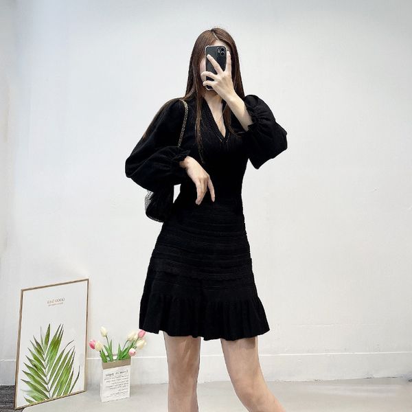 basic & casual dresse new s-andro v-neck slimming lantern ruffle sleeve hollowed out knit dress, Black;gray
basic & casual dresse new s-andro v-neck slimming lantern ruffle sleeve hollowed out knit dress, Black;gray