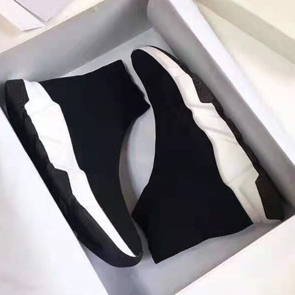 luxury designer socks shoes boots women's fly knit elastic casual shoes black white simple fashion outerwear
luxury designer socks shoes boots women's fly knit elastic casual shoes black white simple fashion outerwear